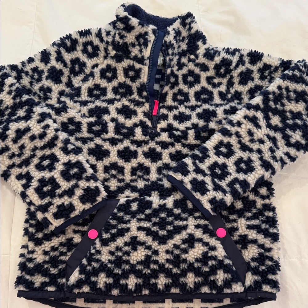 Vineyard Vines Girls Pullover Jacket (NEVER WORN)